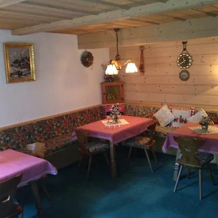 Haus Bergfruhling 스티그